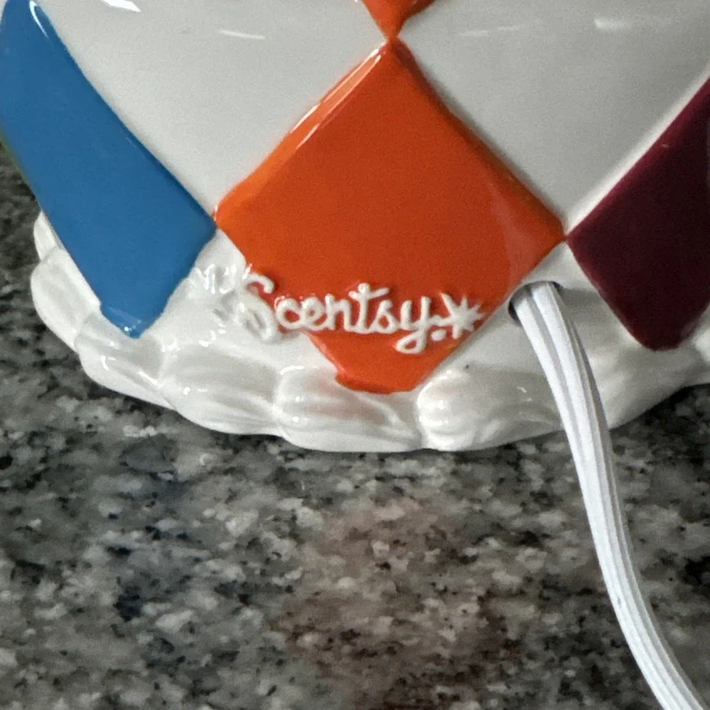 Retired Scentsy 